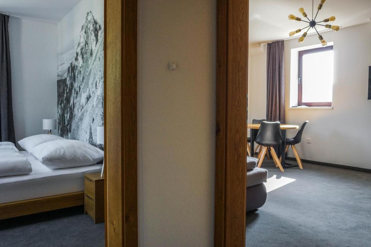 Apartmany Sport & Ski Valča Eksteriør billede