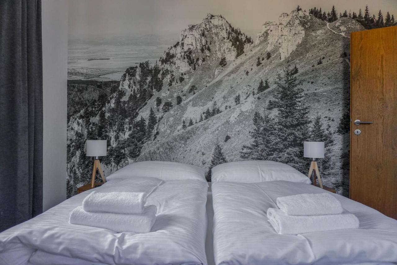 Apartmany Sport & Ski Valča Eksteriør billede