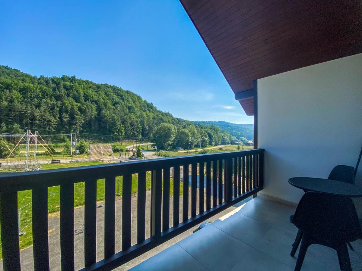 Apartmany Sport & Ski Valča Eksteriør billede