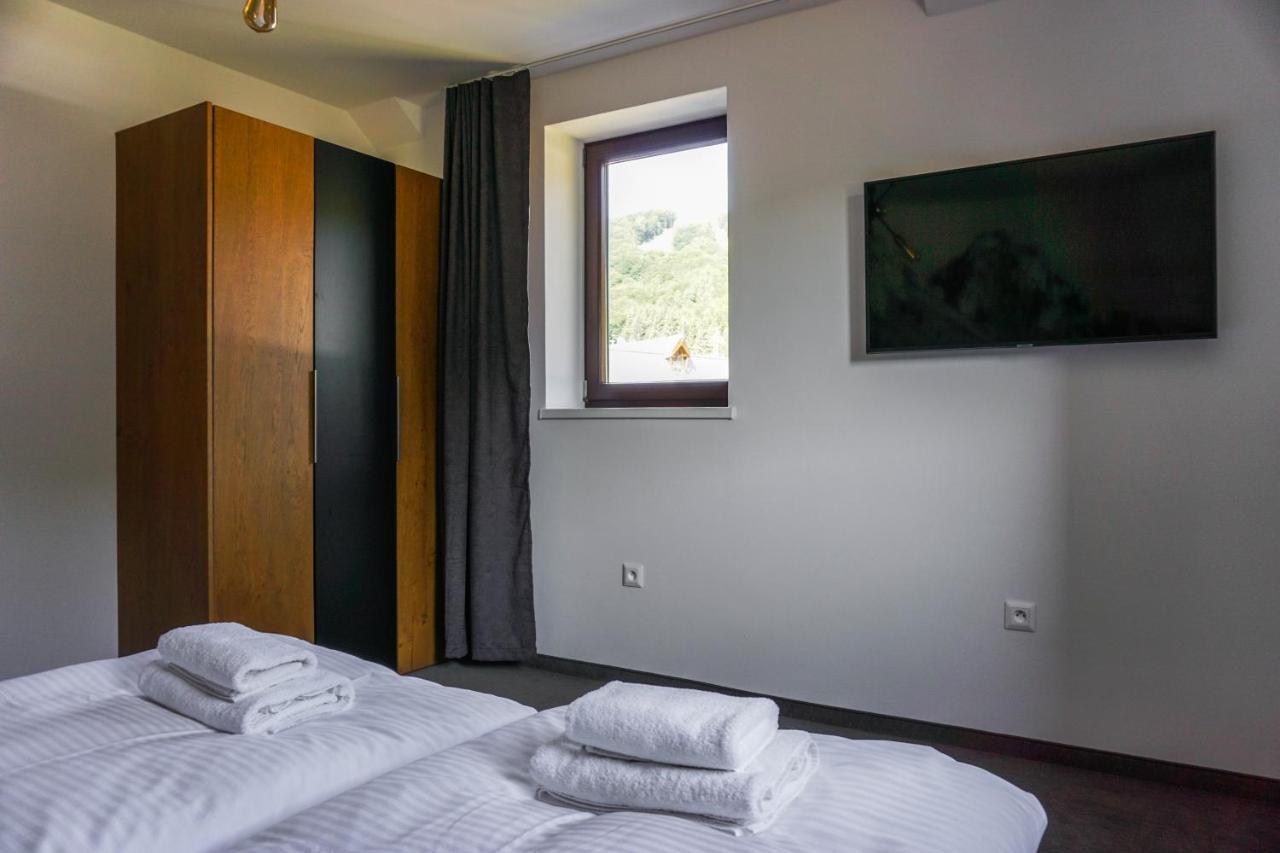 Apartmany Sport & Ski Valča Eksteriør billede