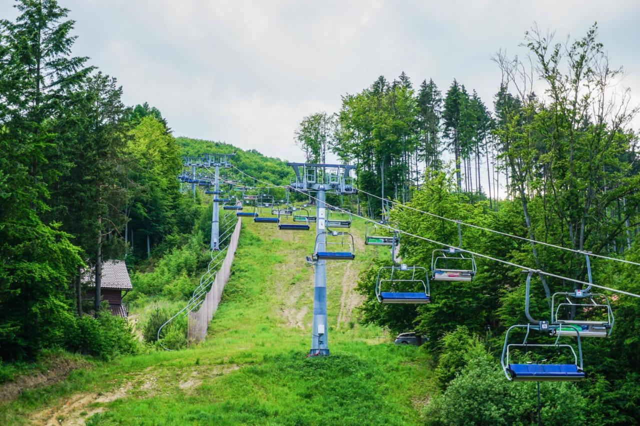 Apartmany Sport & Ski Valča Eksteriør billede