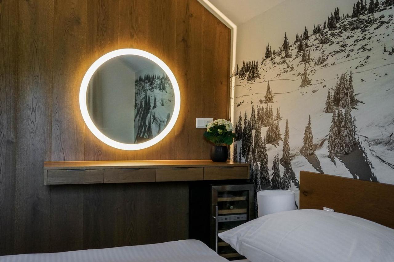 Apartmany Sport & Ski Valča Eksteriør billede
